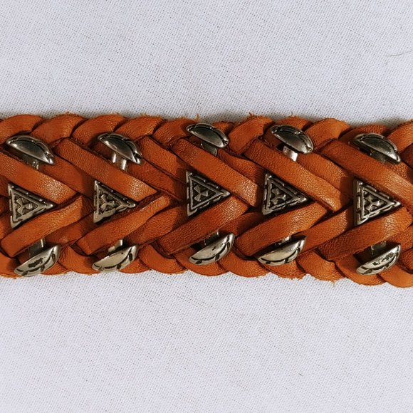 Braided Leather M Belt Made in Turkey Silver Metal Accents and Buckle main image 8